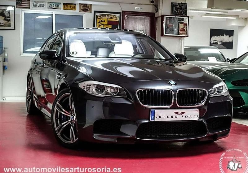 Usado BMW M5 Comfort Edition 560 CV (411 kW) 2012 Gris Berlina
