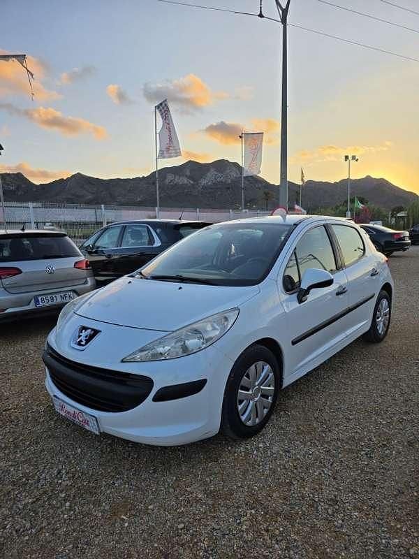 Usado Peugeot 207 Sport 69 CV (50 kW) 2008 Blanco Utilitario