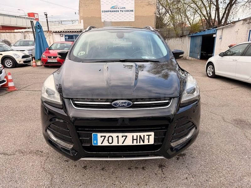 Usado Ford Kuga Trend 140 CV (102 kW) 2013 Negro SUV