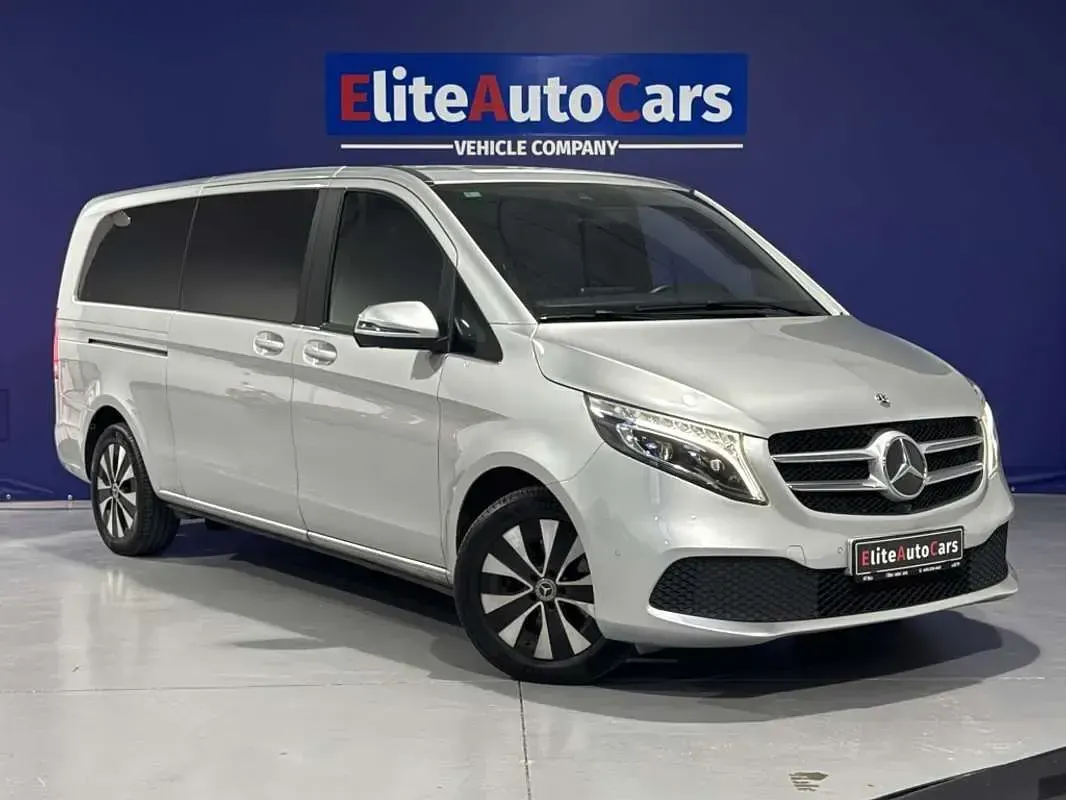 Usado Mercedes V250 190 CV (139 kW) 2023 Gris Monovolumen