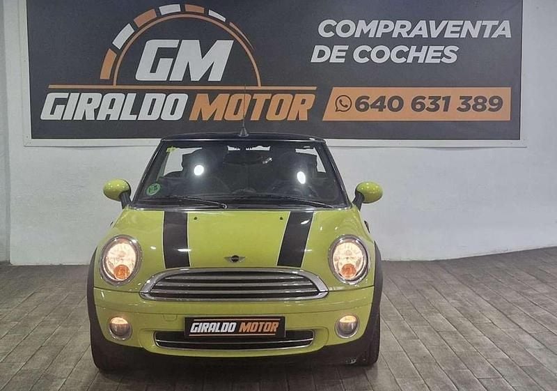 Occasion Mini Cooper Cabriolet 120 PK (88 kW) 2010 Geel Cabriolet