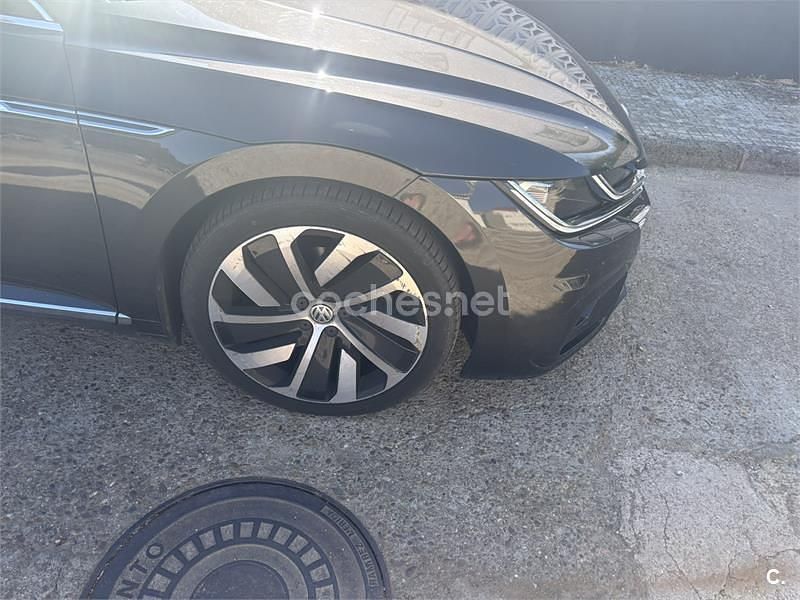 Usado VW Arteon R-line 150 CV (110 kW) 2020 Negro Berlina