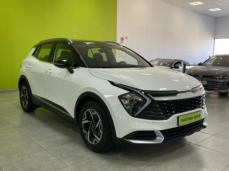 Usado Kia Sportage 136 CV (100 kW) 2023 Blanco SUV