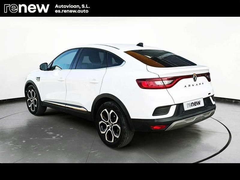 Usado Renault Arkana Techno 145 CV (106 kW) 2022 Blanco SUV