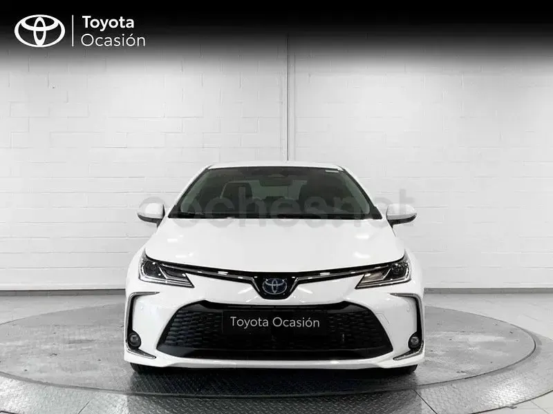 Usado Toyota Corolla Plus 140 CV (102 kW) 2025 Blanco Berlina