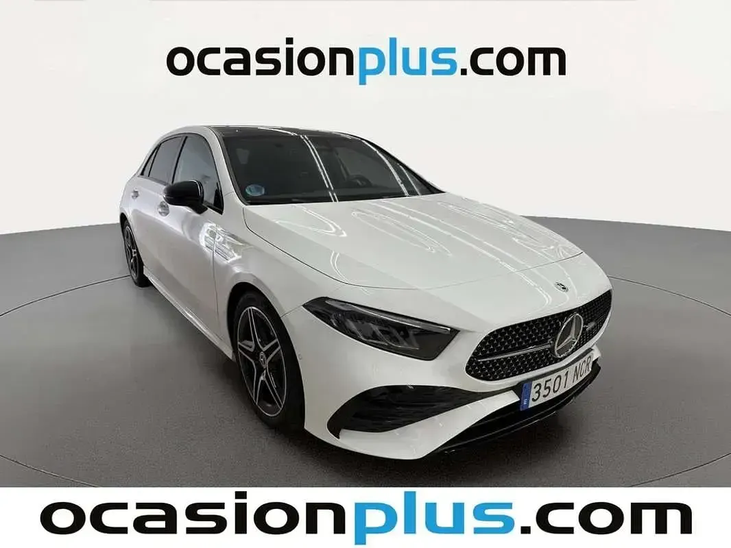 Usado Mercedes A180 Advanced 136 CV (100 kW) 2025 Blanco Utilitario