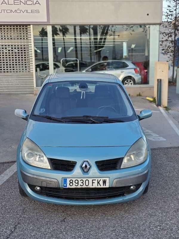 Usado Renault Grand Scénic II Dynamique 131 CV (96 kW) 2007 Azul Monovolumen