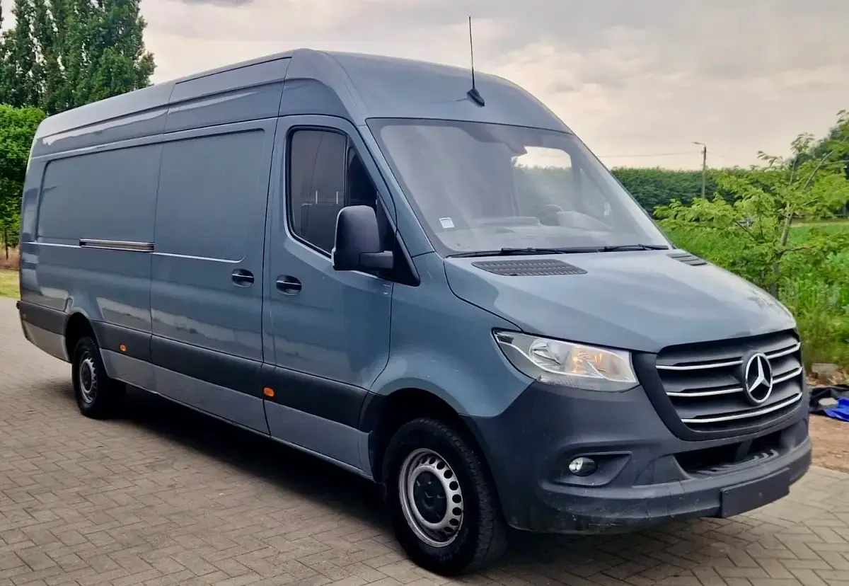 Usado Mercedes Sprinter 163 CV (119 kW) 2019 Gris Van