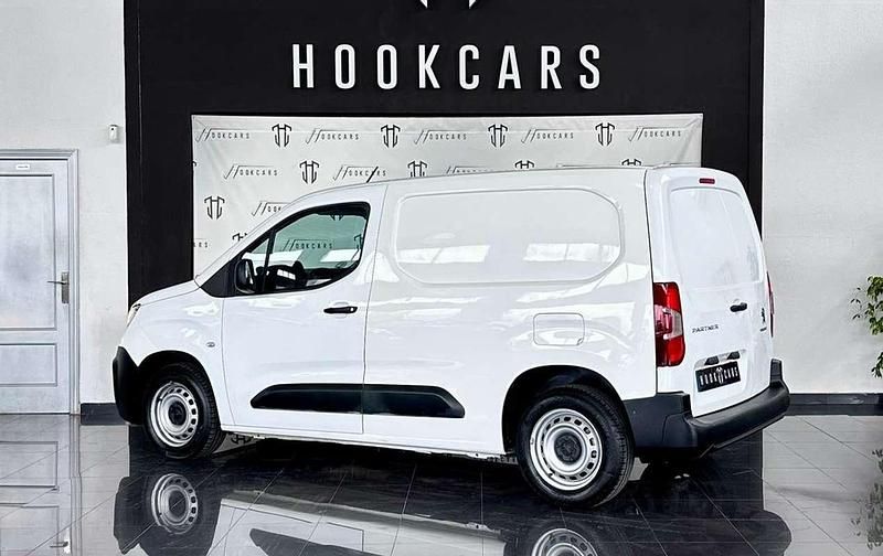 Usado Peugeot Partner S 102 CV (75 kW) 2020 Blanco Monovolumen