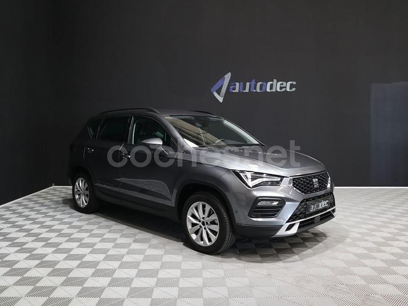 Gris / plata Usado 2022 Seat Ateca Style SUV | 24.990 € (Precio justo) - Imagen 1/4