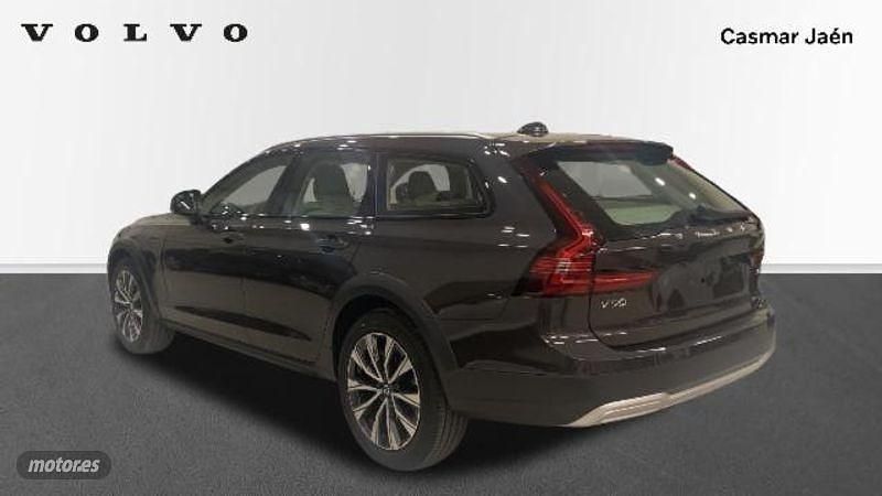 Usado Volvo V90 CC Core 2022 Gris Familiar
