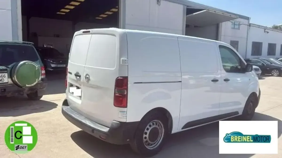 Usado Opel Vivaro-e Combi 120 CV (88 kW) 2020 Blanco Monovolumen