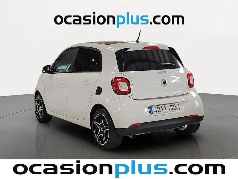 Usado Smart ForFour Passion 71 CV (52 kW) 2015 Blanco Utilitario