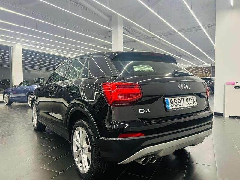 Usado Audi Q2 Design 190 CV (139 kW) 2017 Negro SUV