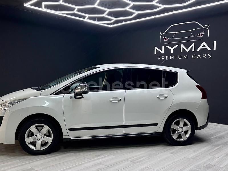 Usado Peugeot 3008 200 CV (147 kW) 2012 Blanco Berlina