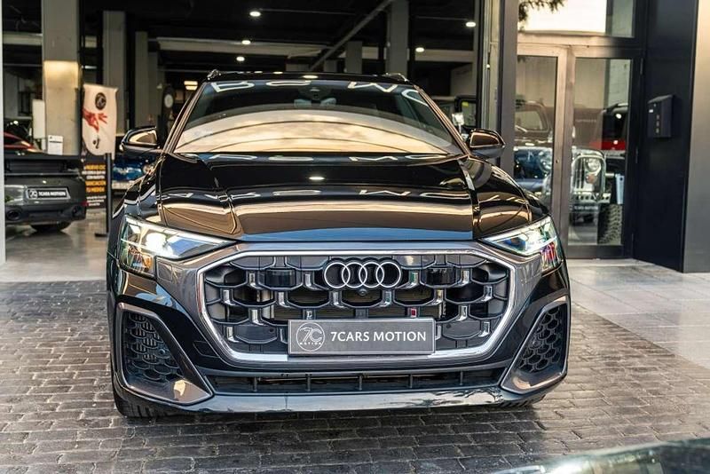 Usado Audi Q8 S-Line 394 CV (289 kW) 2025 Negro SUV