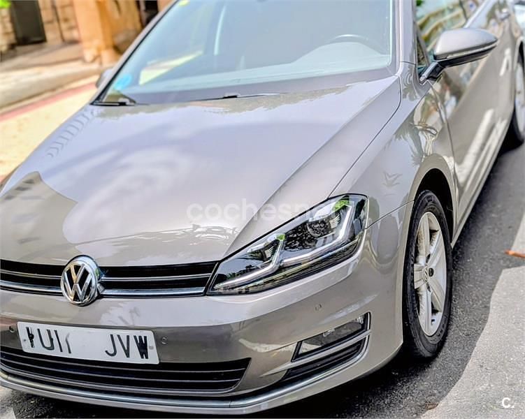 Gris / plata Usado 2017 VW Golf VII Advance Familiar | 9300 € (Buen precio) - Imagen 1/3