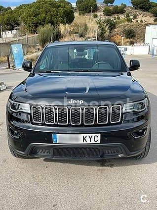 Usado Jeep Grand Cherokee Laredo 250 CV (183 kW) 2019 Negro SUV