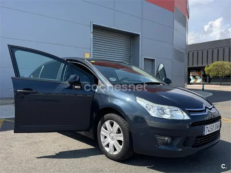 Usado Citroën C4 92 CV (67 kW) 2009 Negro Berlina