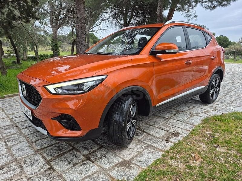 Usado MG ZS Comfort 106 HP (77 kW) 2022 Laranja SUV