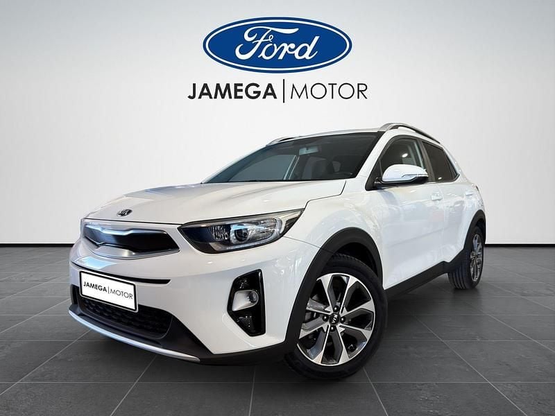 Usado Kia Stonic 120 CV (88 kW) 2019 Blanco SUV