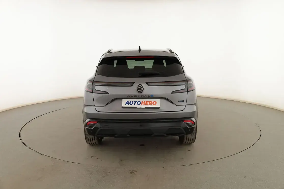 Usado Renault Austral Techno Esprit Alpine 200 CV (147 kW) 2023 Gris SUV