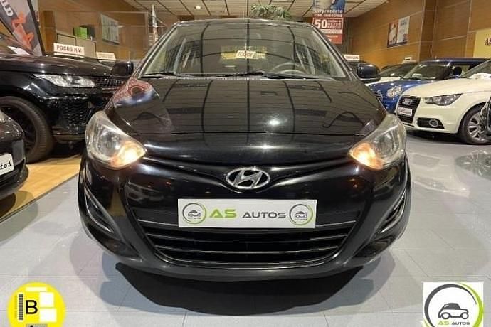 Brugt Hyundai i20 Classic 75 HK (55 kW) 2013 Sort Sedan
