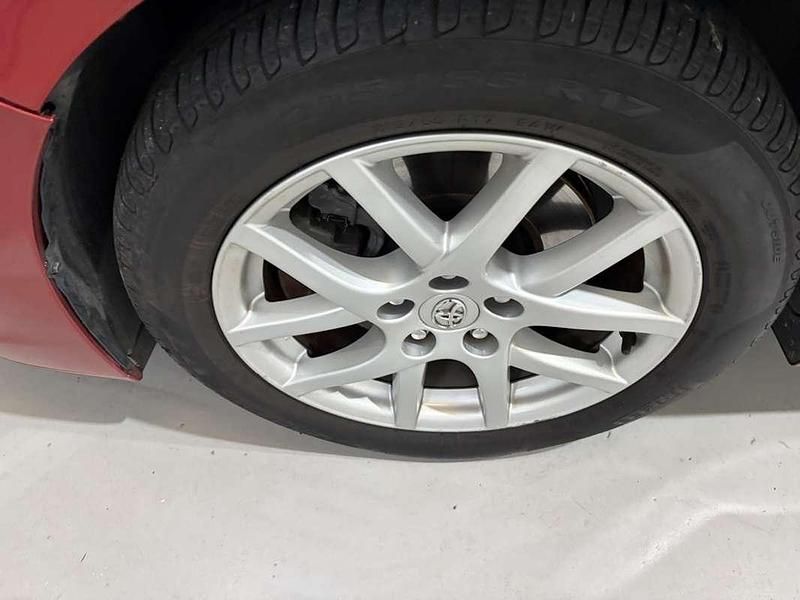 Usado Toyota Verso Advance 150 CV (110 kW) 2010 Granate Monovolumen