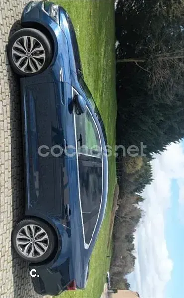 Usado Renault Talisman Zen 130 CV (95 kW) 2017 Azul Berlina