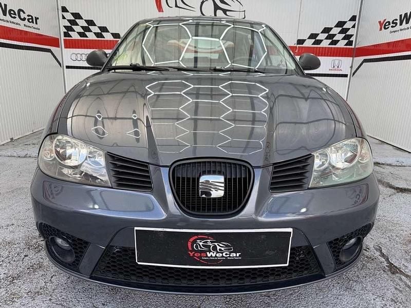 Usado Seat Ibiza Stylance 86 CV (63 kW) 2007 Gris Utilitario