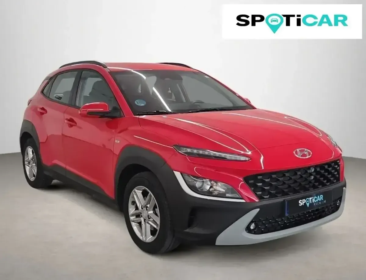 Usado Hyundai Kona 120 CV (88 kW) 2022 Rojo SUV