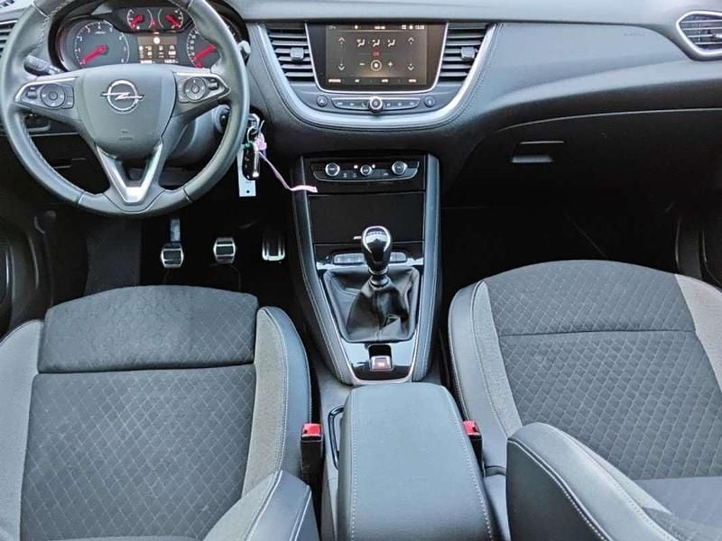 Usado Opel Grandland X Design & Tech 131 CV (96 kW) 2021 Negro SUV