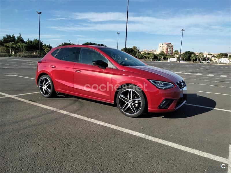 Usado Seat Ibiza FR 115 CV (84 kW) 2018 Rojo Berlina