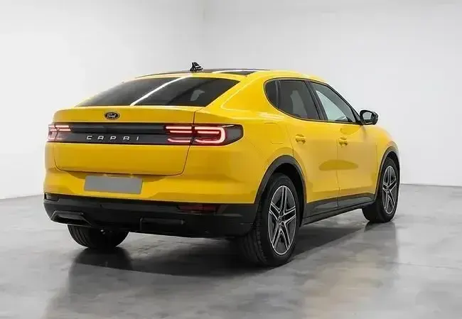 Usado Ford Capri Premium 210 kW (286 CV) 2025 Amarillo SUV