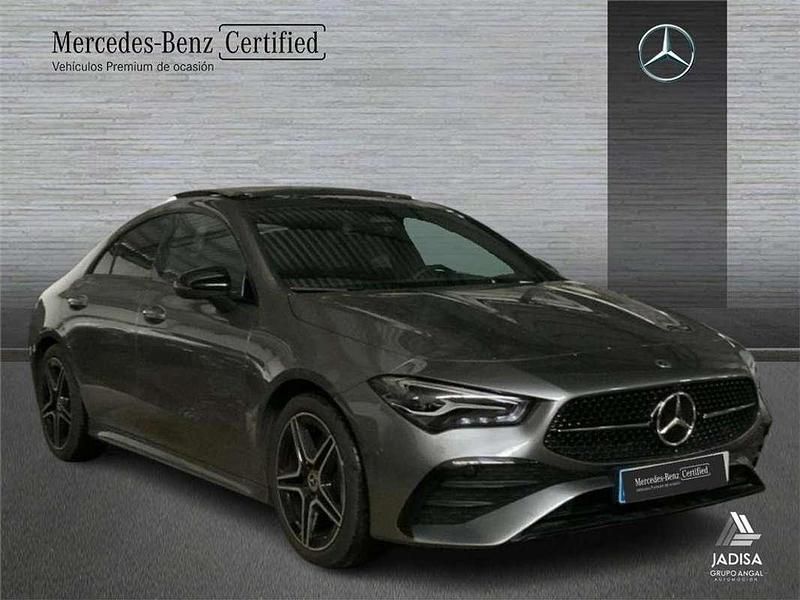 Usado Mercedes CLA200 163 CV (119 kW) 2025 Berlina