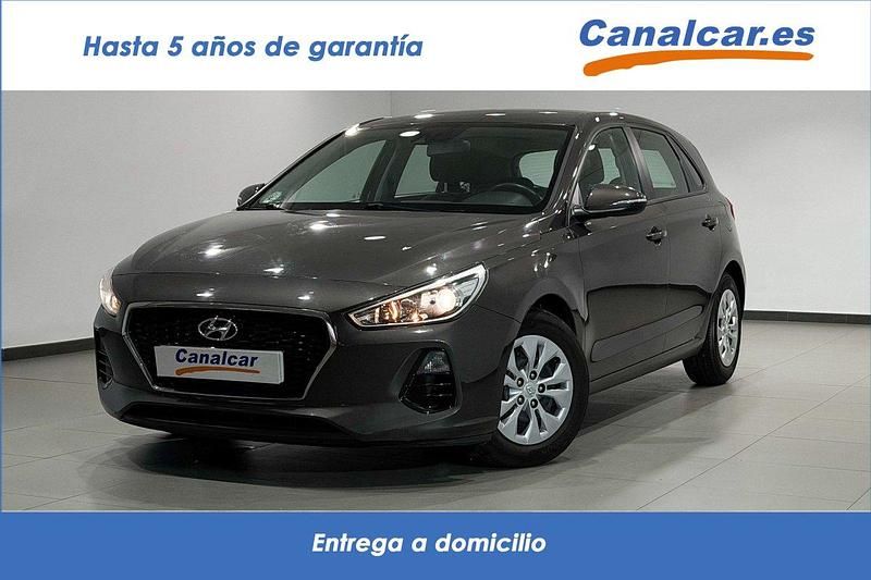 Usado Hyundai i30 95 CV (69 kW) 2018 Gris