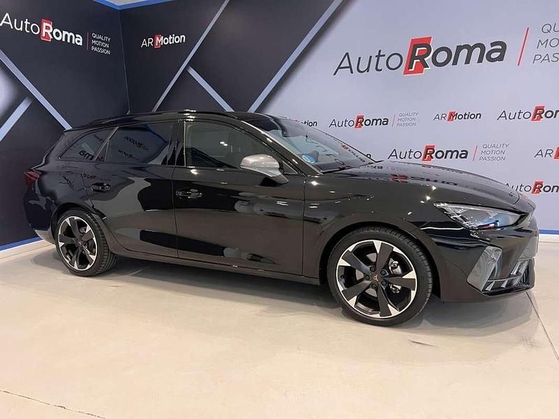 Usado Cupra Leon 150 CV (110 kW) 2025 Negro Familiar