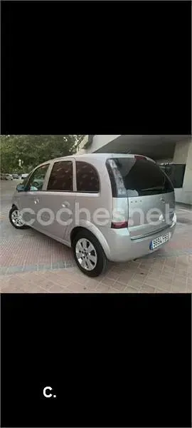 Usado Opel Meriva Enjoy 100 CV (73 kW) 2006 Gris / plata Monovolumen