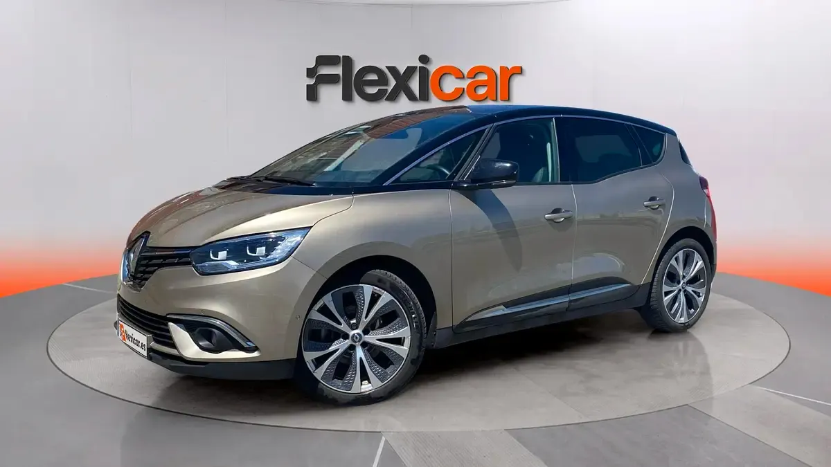 Usado Renault Scenic E-Tech Zen 131 CV (96 kW) 2017 Amarillo Monovolumen