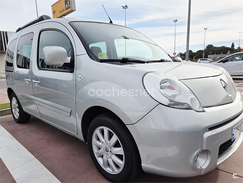 Gris / plata Usado 2013 Renault Kangoo Expression Familiar | 7950 € (Precio justo) - Imagen 1/4