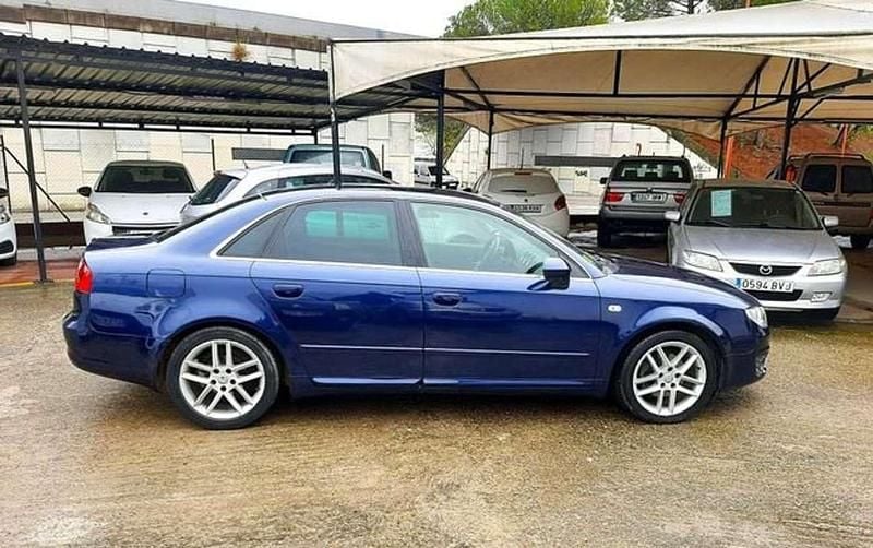 Usado Seat Exeo Reference 143 CV (105 kW) 2011 Azul Berlina