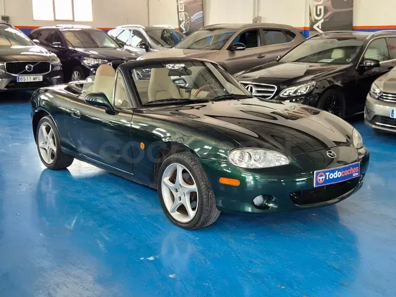 Usado Mazda MX5 110 CV (80 kW) 2003 Verde Descapotable