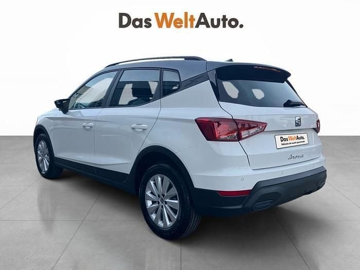 Usado Seat Arona Style 115 CV (84 kW) 2025 Blanco SUV