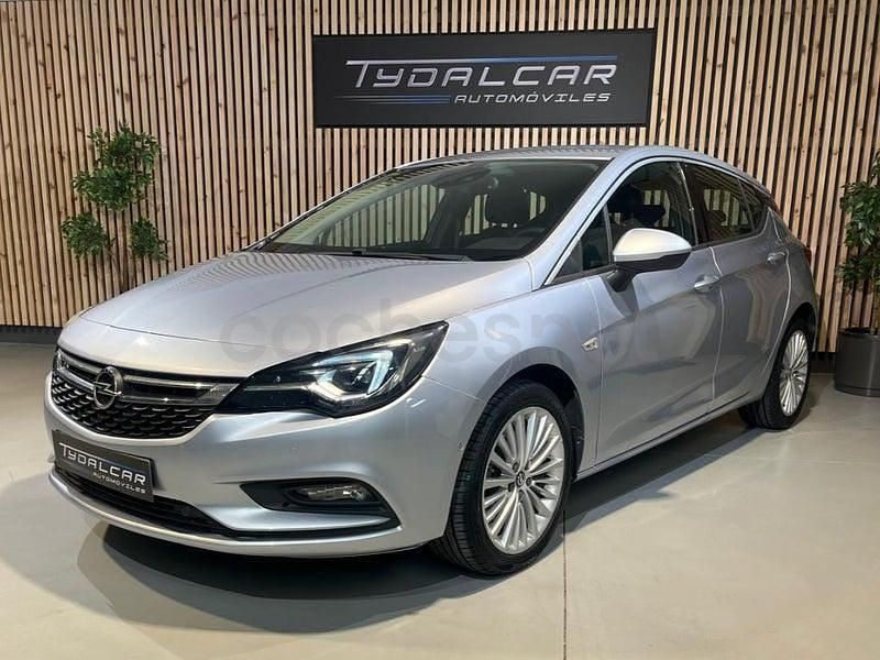 Usado Opel Astra Business 110 CV (80 kW) 2016 Gris / plata Berlina