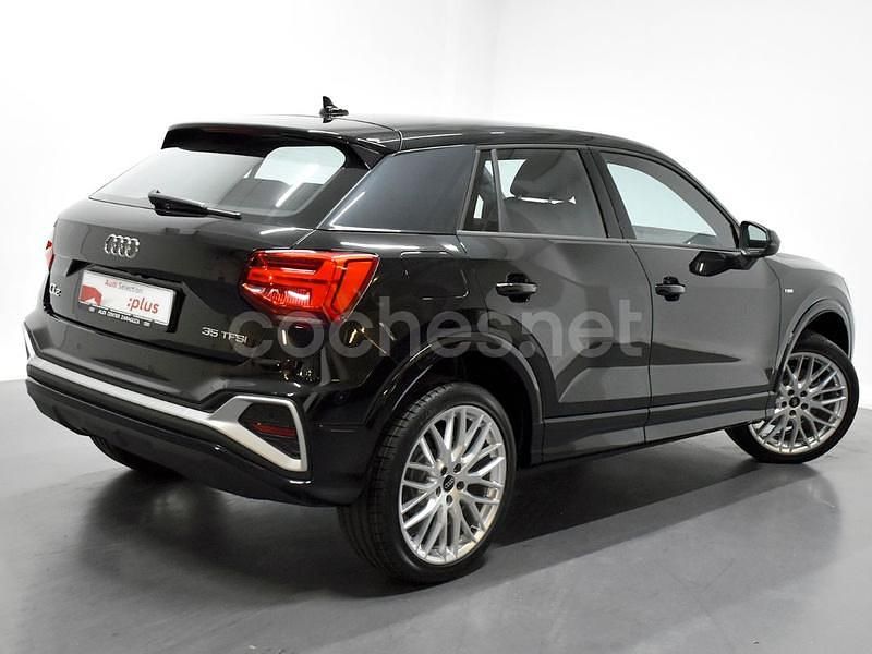 Usado Audi Q2 S-Line 150 CV (110 kW) 2024 Negro SUV