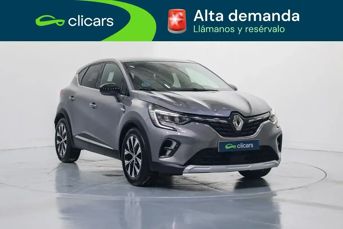 Usado Renault Captur Techno 145 CV (106 kW) 2023 Gris SUV