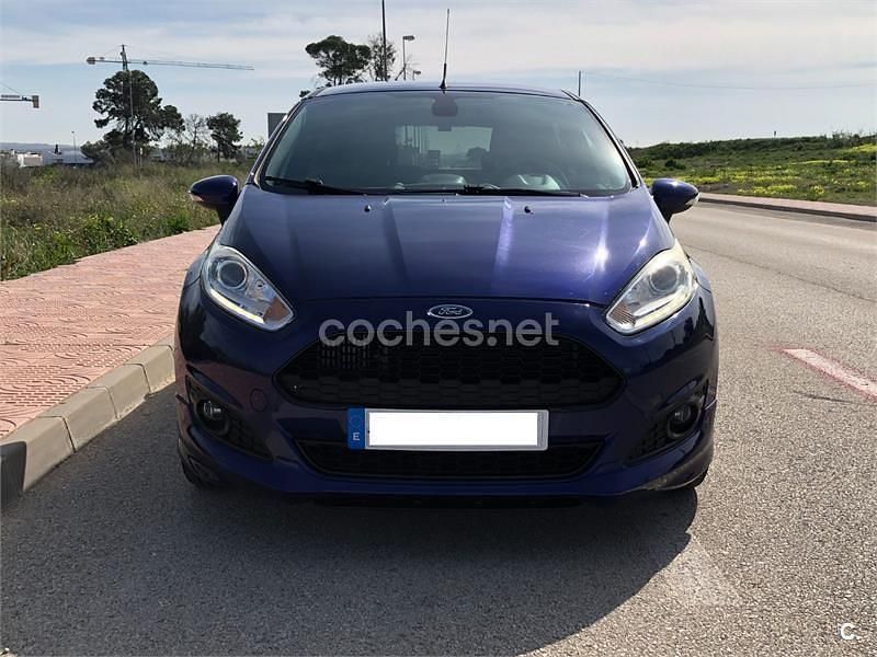 Usado Ford Fiesta ST-Line 125 CV (91 kW) 2017 Azul Berlina