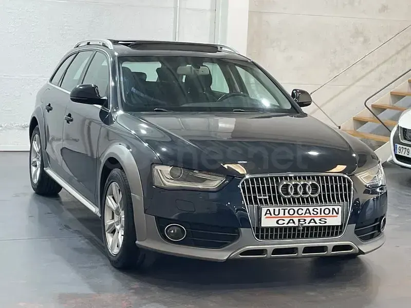 Usado Audi A4 Allroad 177 CV (130 kW) 2013 Azul Familiar
