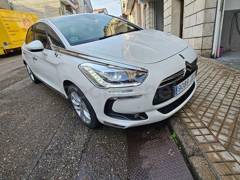 Usado DS Automobiles DS5 163 CV (119 kW) 2015 Blanco Utilitario