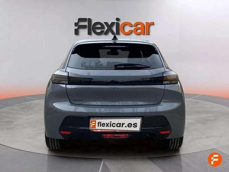 Usado Peugeot 208 Allure 101 CV (74 kW) 2025 Gris Utilitario